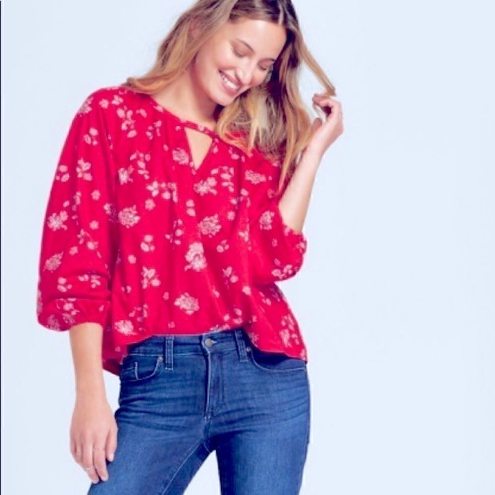 Universal Thread long sleeve printed Top - Red -S